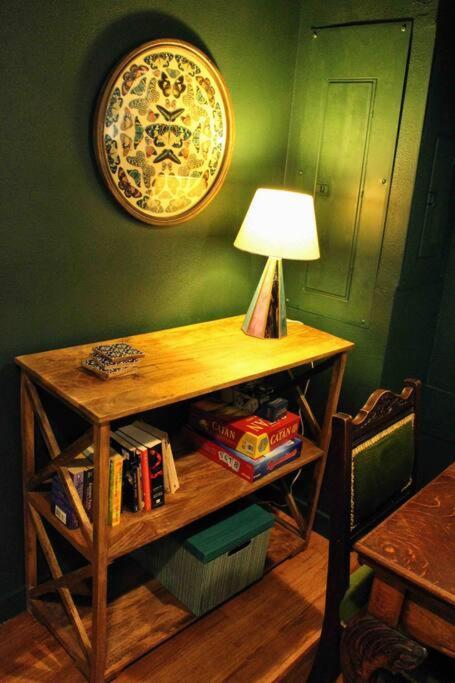 Apartament Heart Of Woodstock, 10 Min Walk To Reed, With Private Garage! Portland Zewnętrze zdjęcie